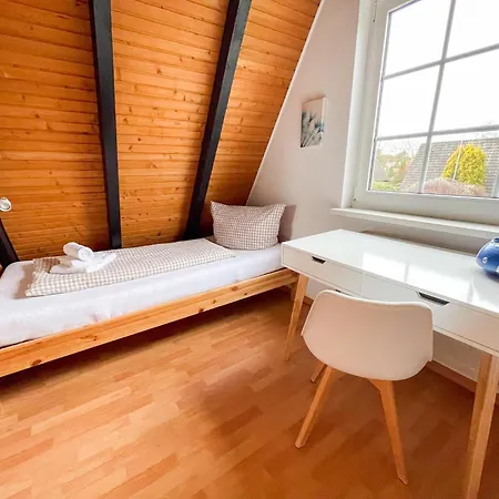 Christian Bruett Weg 23 *